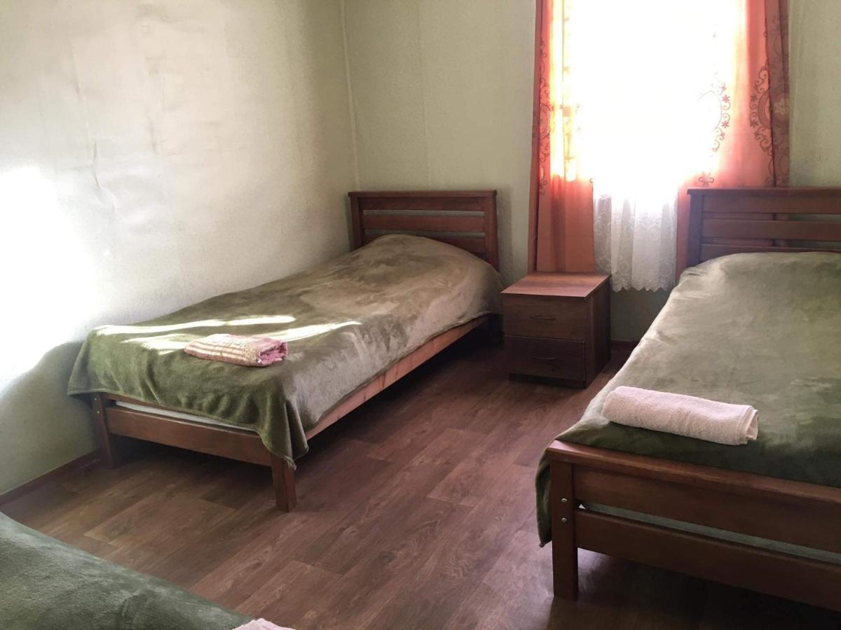 Guesthouse Omalo ภายนอก รูปภาพ